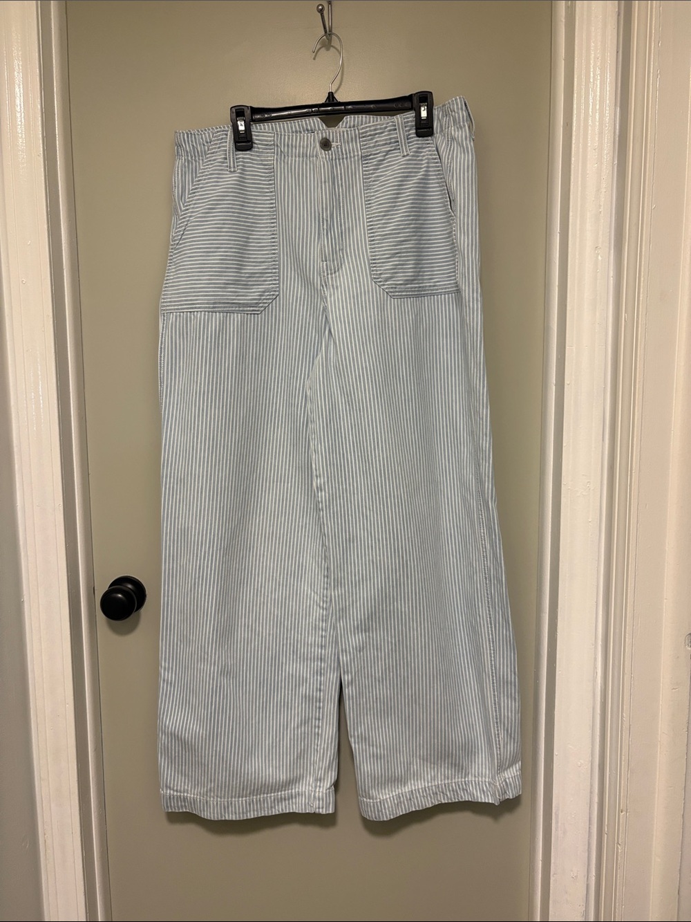 Old Navy baggy wide leg striped pant. Size 16 tall
